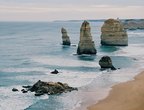 Judas rock, Australia