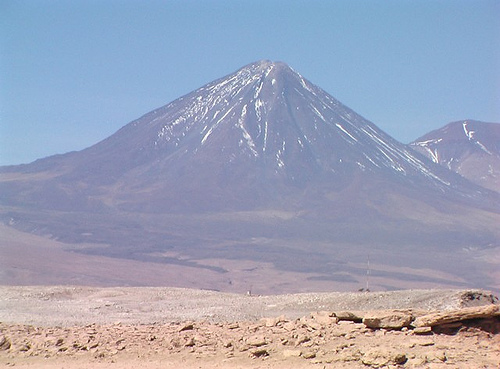 Desierto de Atacama. Volcn Licancabur