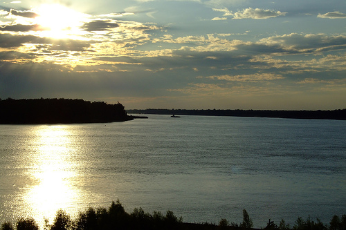 Sunset over the Mississippi River from Southern Univeristy